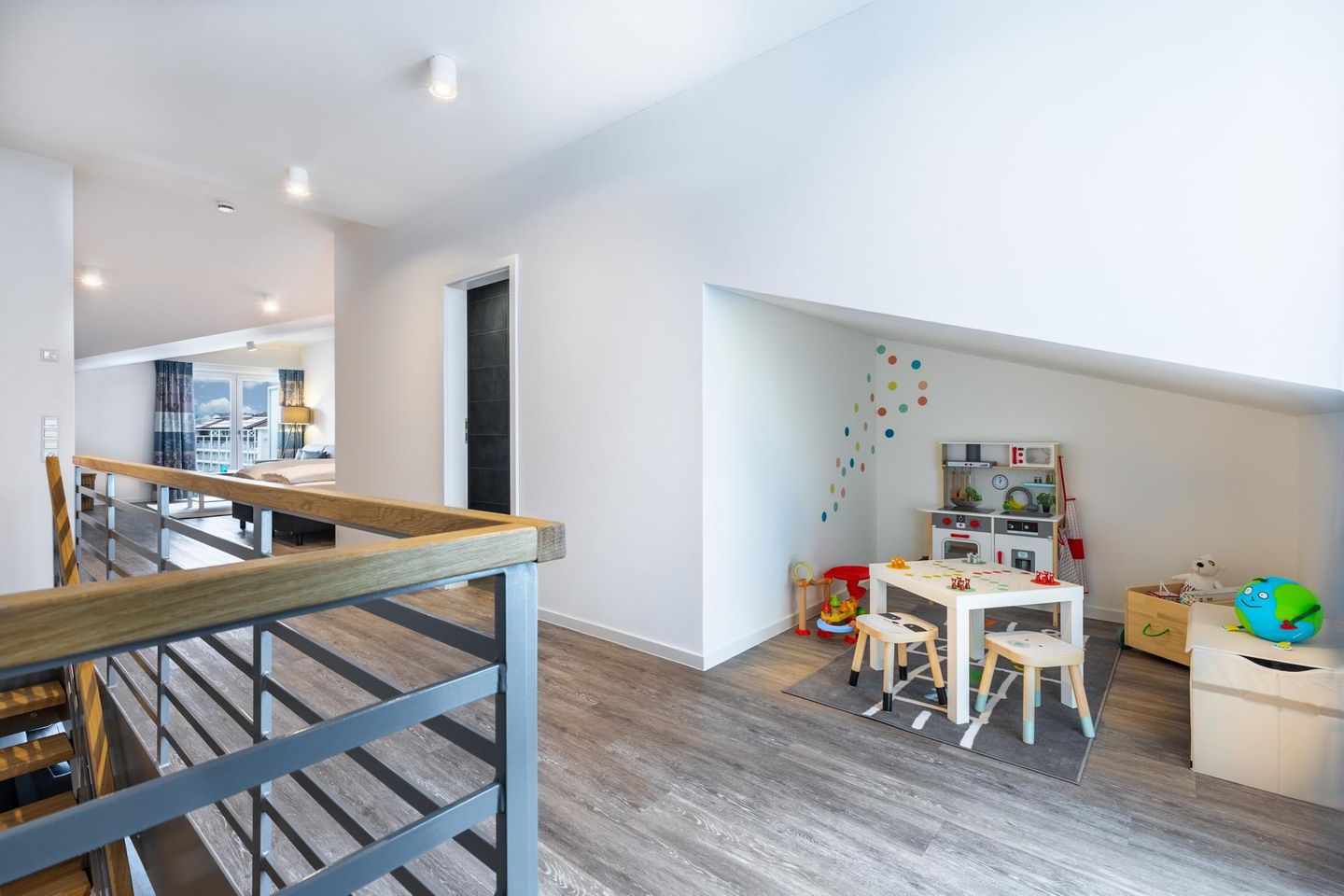 Apartmentanlage Meerblickvilla Apartmentanlage Meerblickvilla 3-35 Großenbrode - Galerie mit Kinderspielecke und Schlafbereich