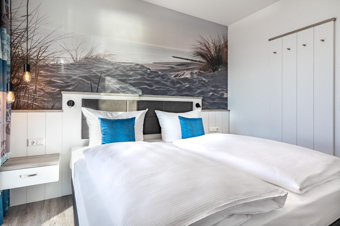 Apartmentanlage Meerblickvilla Apartmentanlage Meerblickvilla 3-36 Großenbrode - Schlafzimmer mit Boxspringbett