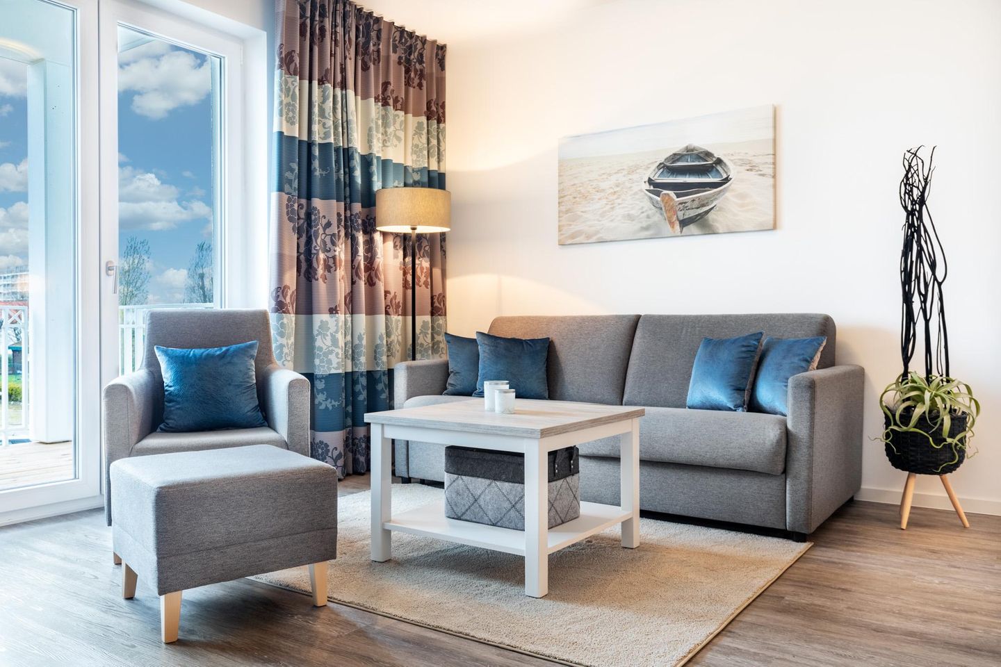 Apartmentanlage Meerblickvilla Apartmentanlage Meerblickvilla 1-06 Großenbrode - Wohn-/Essbereich mit Doppelschlafcouch