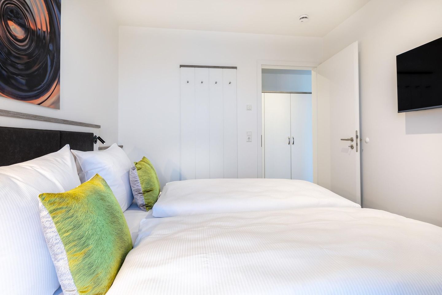 Apartmentanlage Meerblickvilla Apartmentanlage Meerblickvilla 2-22 Großenbrode - Schlafzimmer mit Boxspringbett