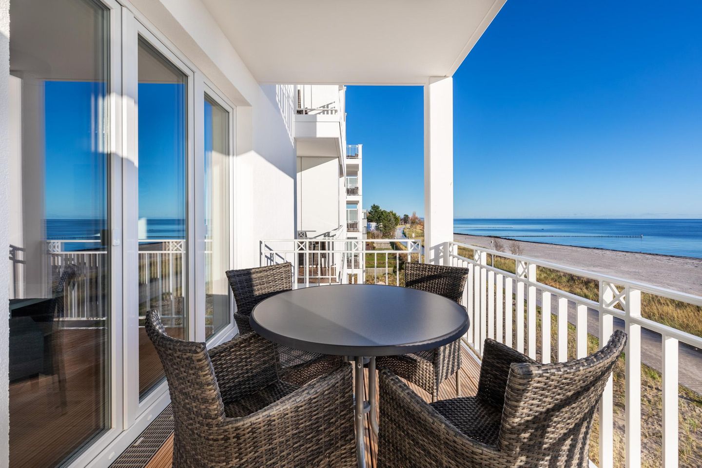 Apartmentanlage Meerblickvilla Apartmentanlage Meerblickvilla 2-23 Großenbrode - Balkon mit Ostseeblick