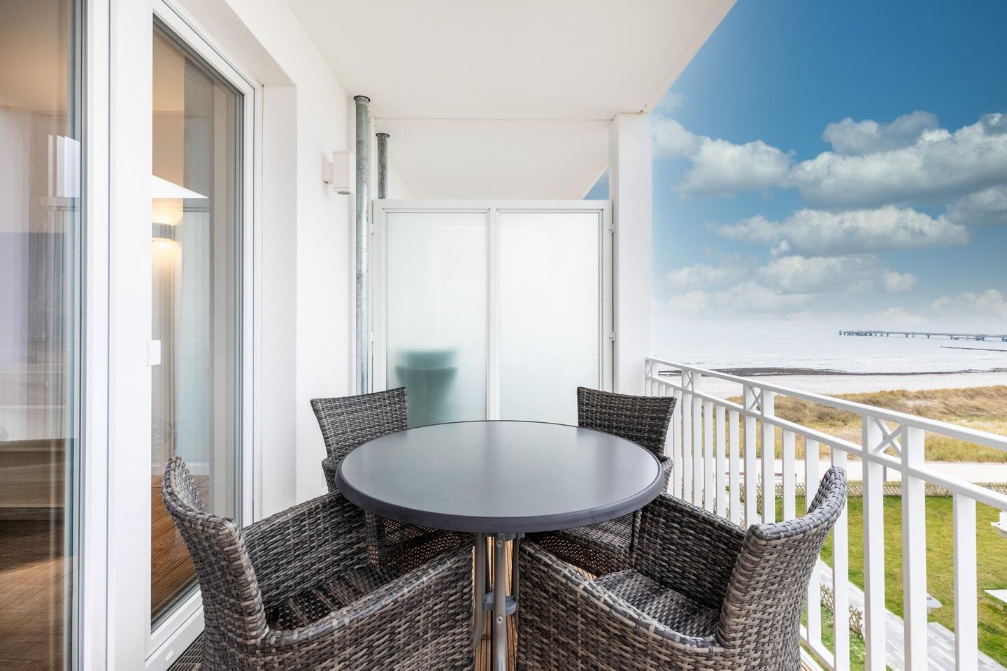 Apartmentanlage Meerblickvilla Apartmentanlage Meerblickvilla 3-34 Großenbrode - Balkon mit Zugang zum Wohn-/Essbereich