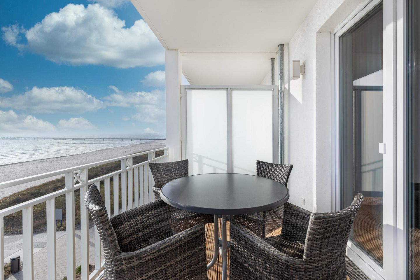 Apartmentanlage Meerblickvilla Apartmentanlage Meerblickvilla 3-37 Großenbrode - Balkon mit Überdachung