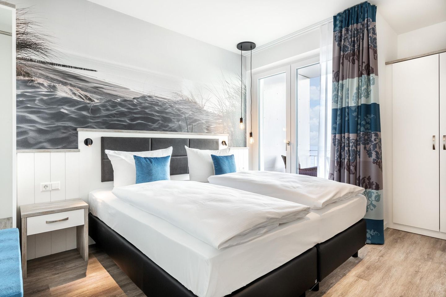 Apartmentanlage Meerblickvilla Apartmentanlage Meerblickvilla 3-37 Großenbrode - Schlafzimmer 1 mit Boxspringbett