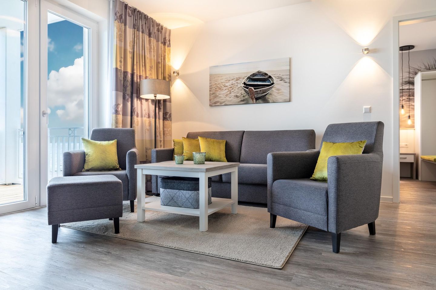 Apartmentanlage Meerblickvilla Apartmentanlage Meerblickvilla 2-26 Großenbrode - Wohn-/Essbereich mit Doppelschlafcouch