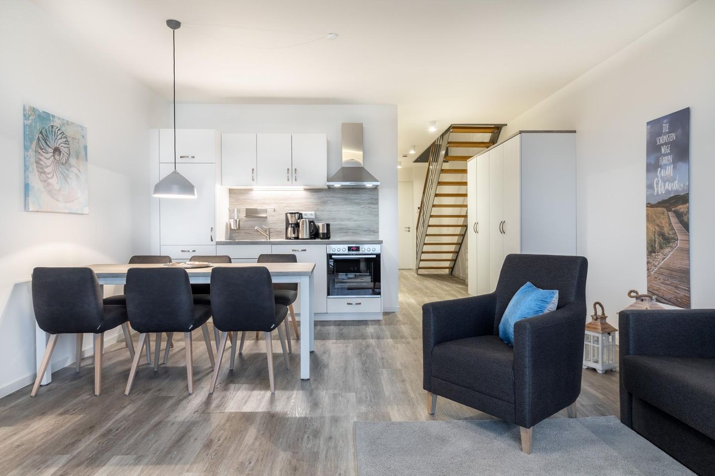 Apartmentanlage Meerblickvilla Apartmentanlage Meerblickvilla 3-33 Großenbrode - Wohn-/Essbereich mit Sitzgelegenheit