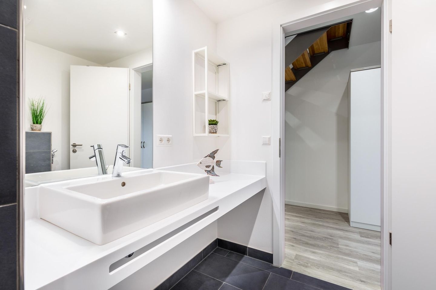 Apartmentanlage Meerblickvilla Apartmentanlage Meerblickvilla 3-33 Großenbrode - Badezimmer mit Waschtisch