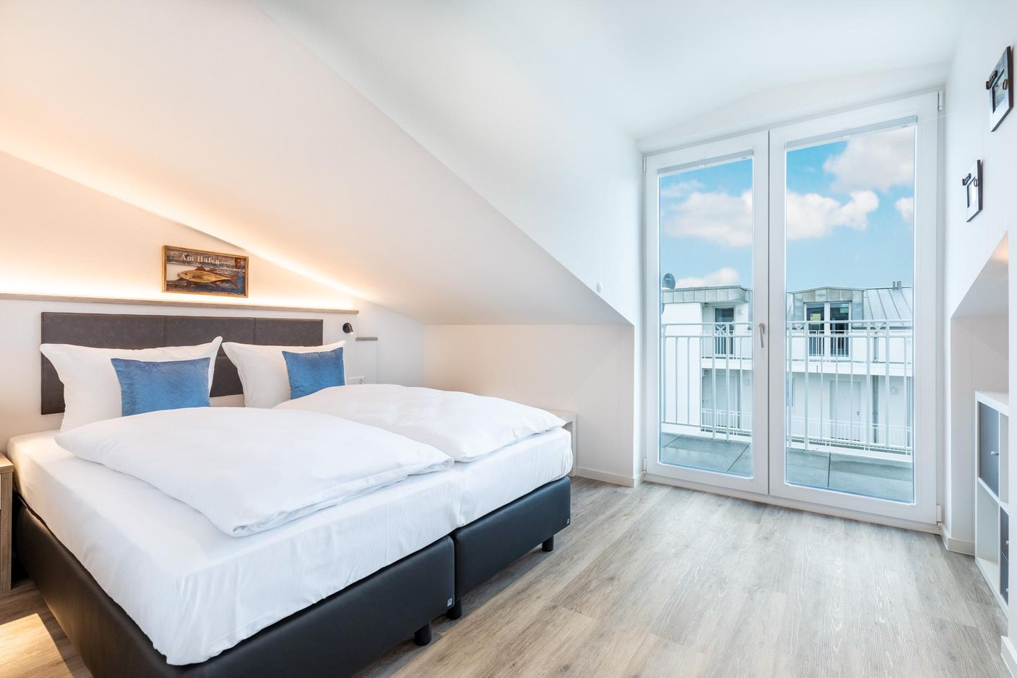 Apartmentanlage Meerblickvilla Apartmentanlage Meerblickvilla 3-33 Großenbrode - Schlafzimmer mit Boxspringbett