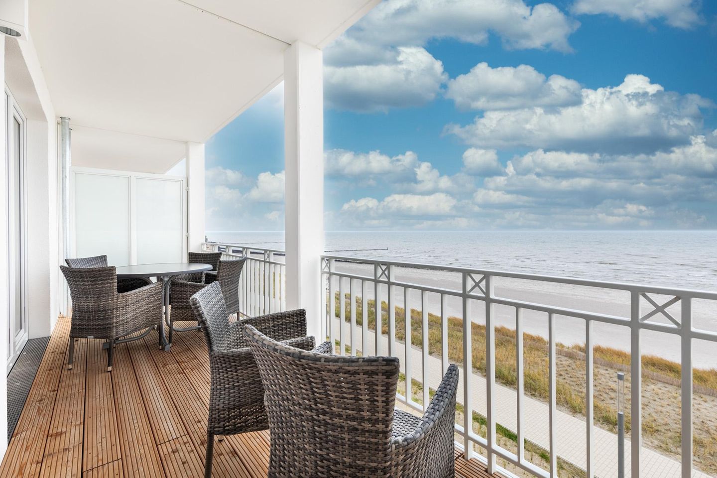 Apartmentanlage Meerblickvilla Apartmentanlage Meerblickvilla 3-38 Großenbrode - Balkon mit Ostseeblick