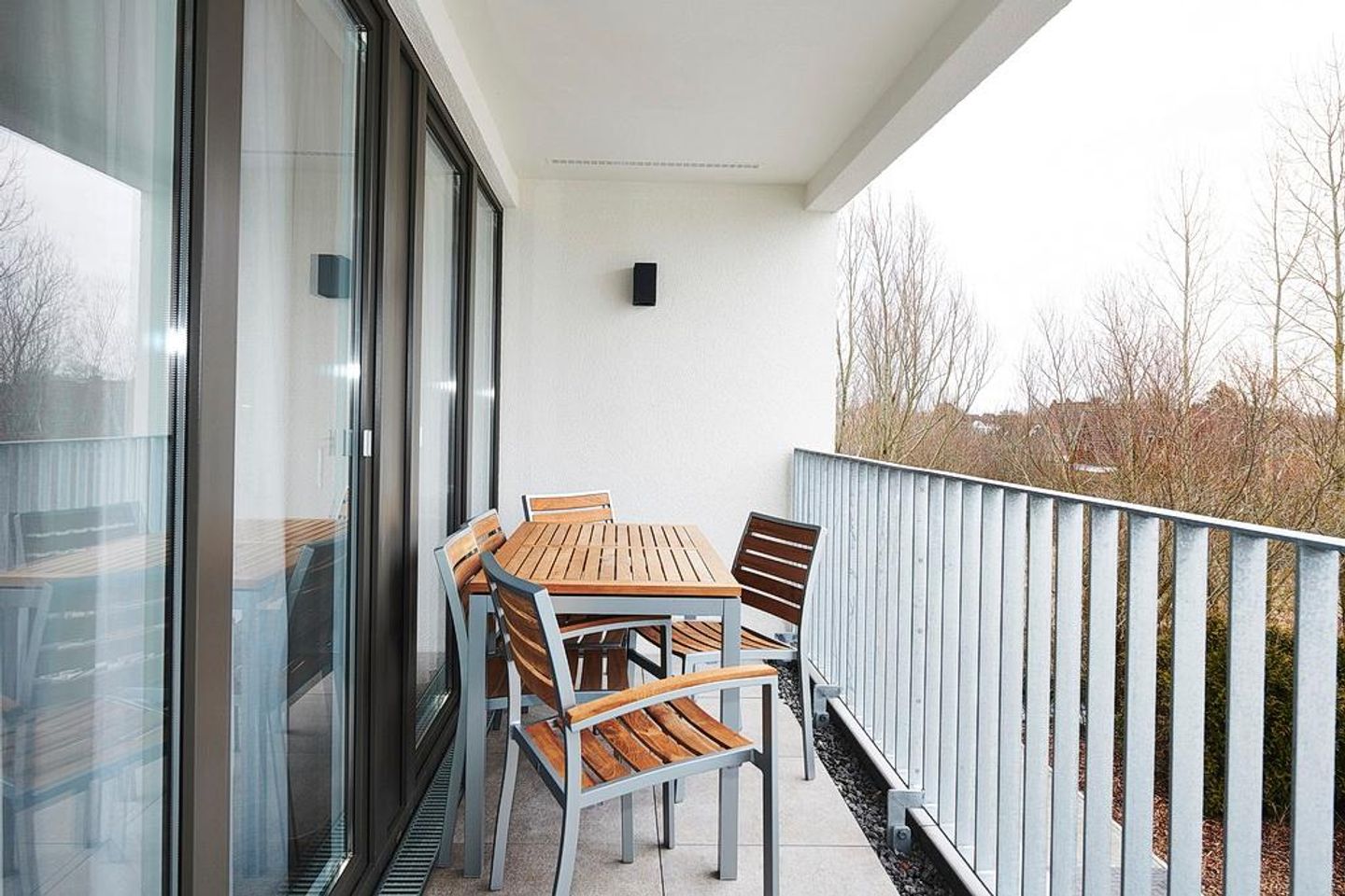 Deichhäuser Anna Küste Deichhäuser Anna Küste 2-34 Bensersiel - Balkon mit Sitzgelegenheiten