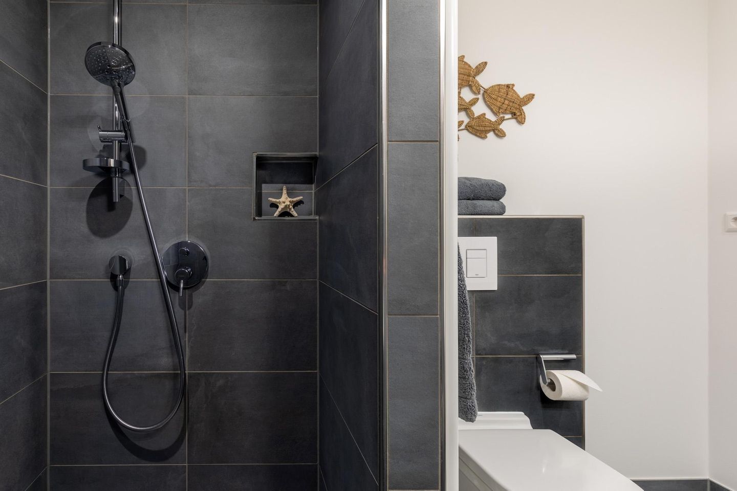 Apartmentanlage Meerblickvilla Apartmentanlage Meerblickvilla 1-15 Großenbrode - Badezimmer mit Regendusche