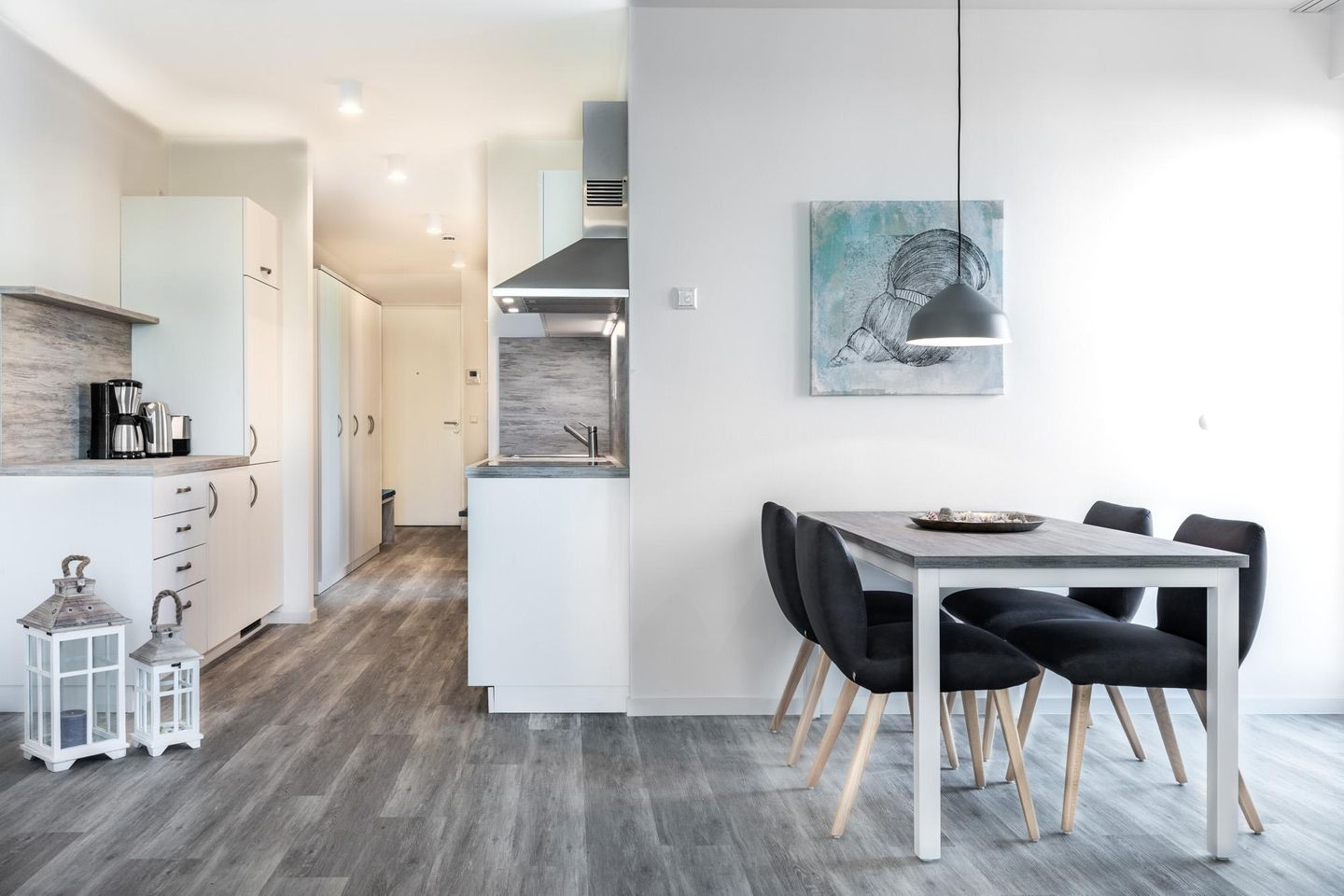 Apartmentanlage Meerblickvilla Apartmentanlage Meerblickvilla 2-31 Großenbrode - Wohn-/Essbereich mit Küchenzeile