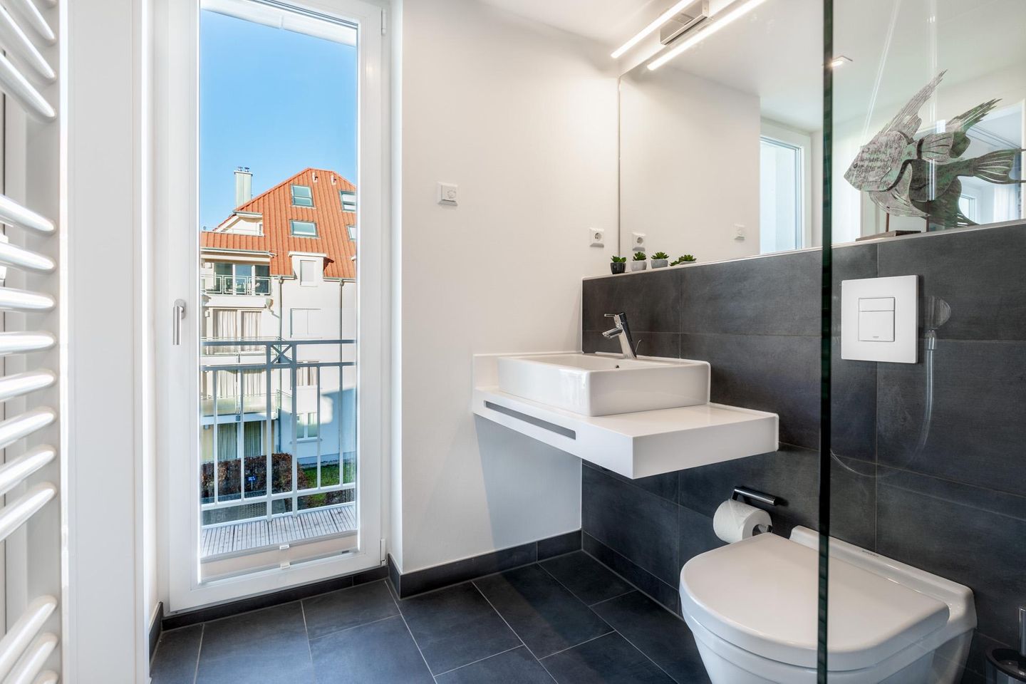 Apartmentanlage Meerblickvilla Apartmentanlage Meerblickvilla 2-31 Großenbrode - Badezimmer mit Austritt