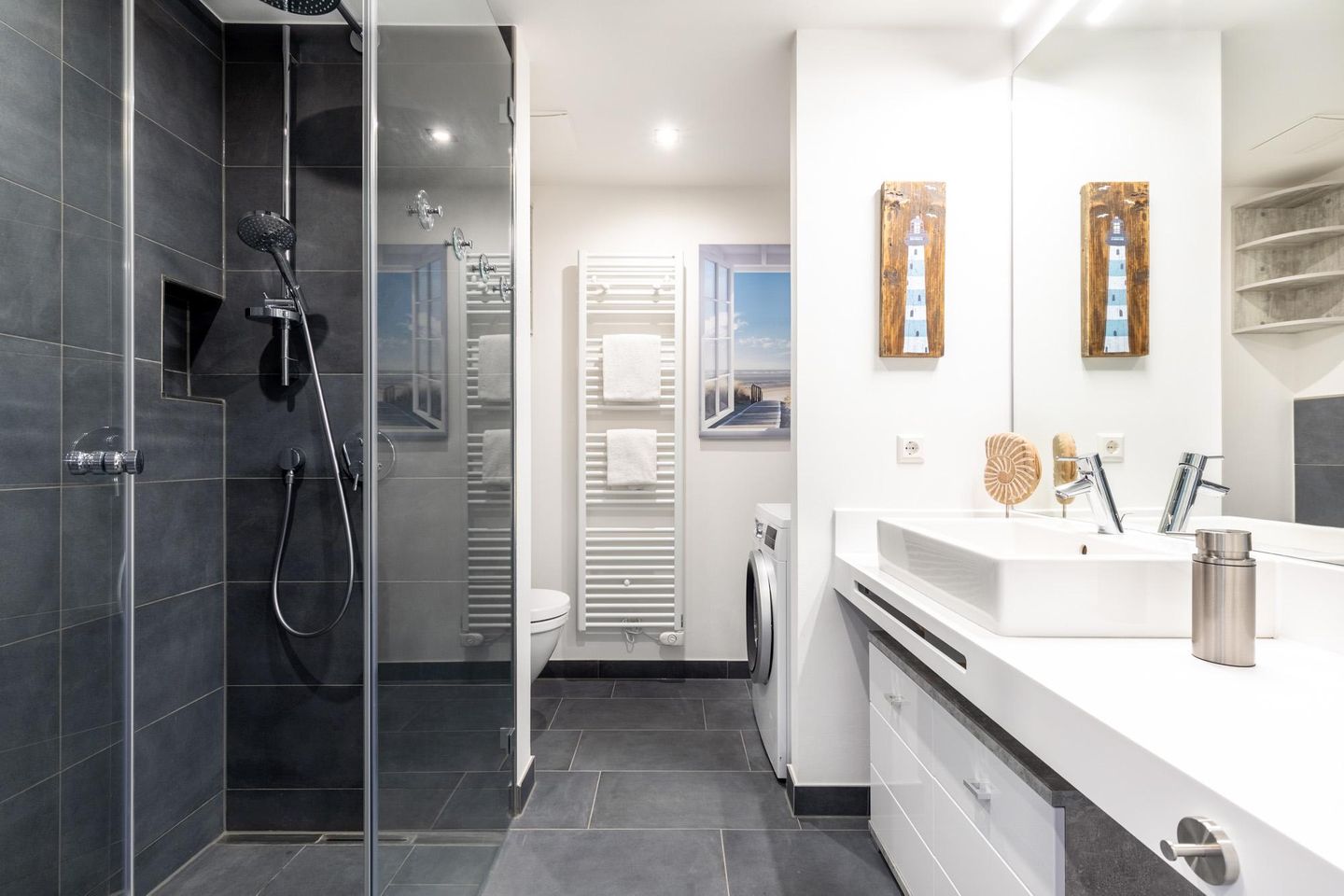 Apartmentanlage Meerblickvilla Apartmentanlage Meerblickvilla 1-07 Großenbrode - Badezimmer mit ebenerdiger Dusche