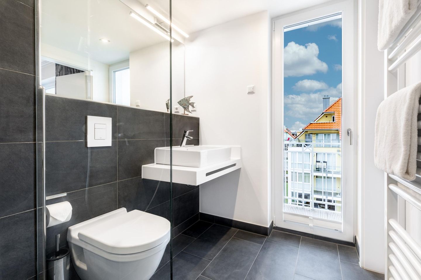 Apartmentanlage Meerblickvilla Apartmentanlage Meerblickvilla 3-32 Großenbrode - Badezimmer mit Austritt