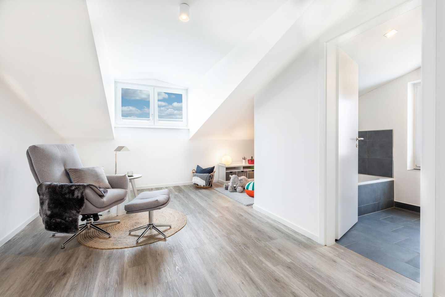 Apartmentanlage Meerblickvilla Apartmentanlage Meerblickvilla 3-32 Großenbrode - Galerie mit Sessel