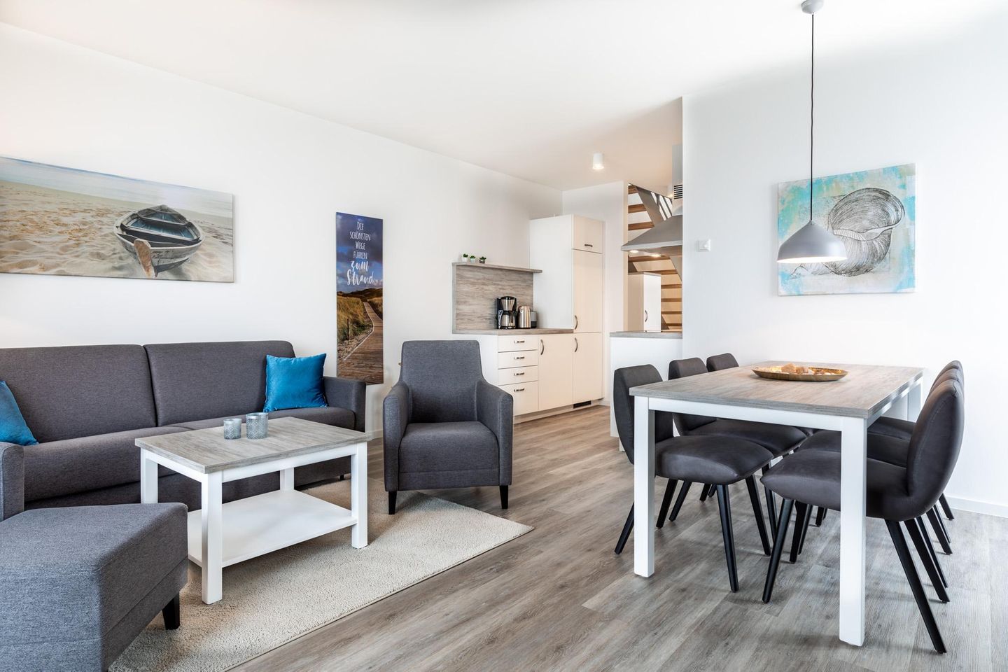 Apartmentanlage Meerblickvilla Apartmentanlage Meerblickvilla 3-45 Großenbrode - Wohn-/Essbereich mit Sitzgelegenheit