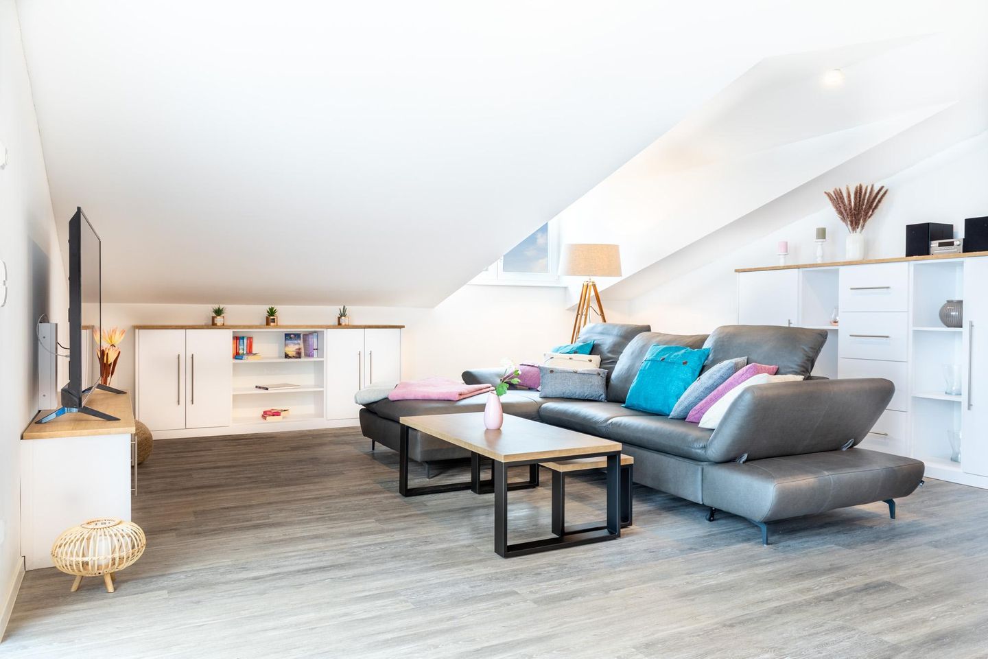 Apartmentanlage Meerblickvilla Apartmentanlage Meerblickvilla 4-46 Großenbrode - Wohn-/Essbereich mit Couch