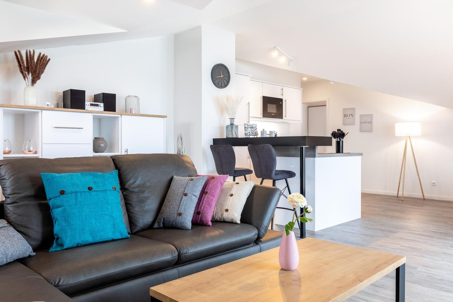 Apartmentanlage Meerblickvilla Apartmentanlage Meerblickvilla 4-46 Großenbrode - Wohn-/Essbereich mit Couch