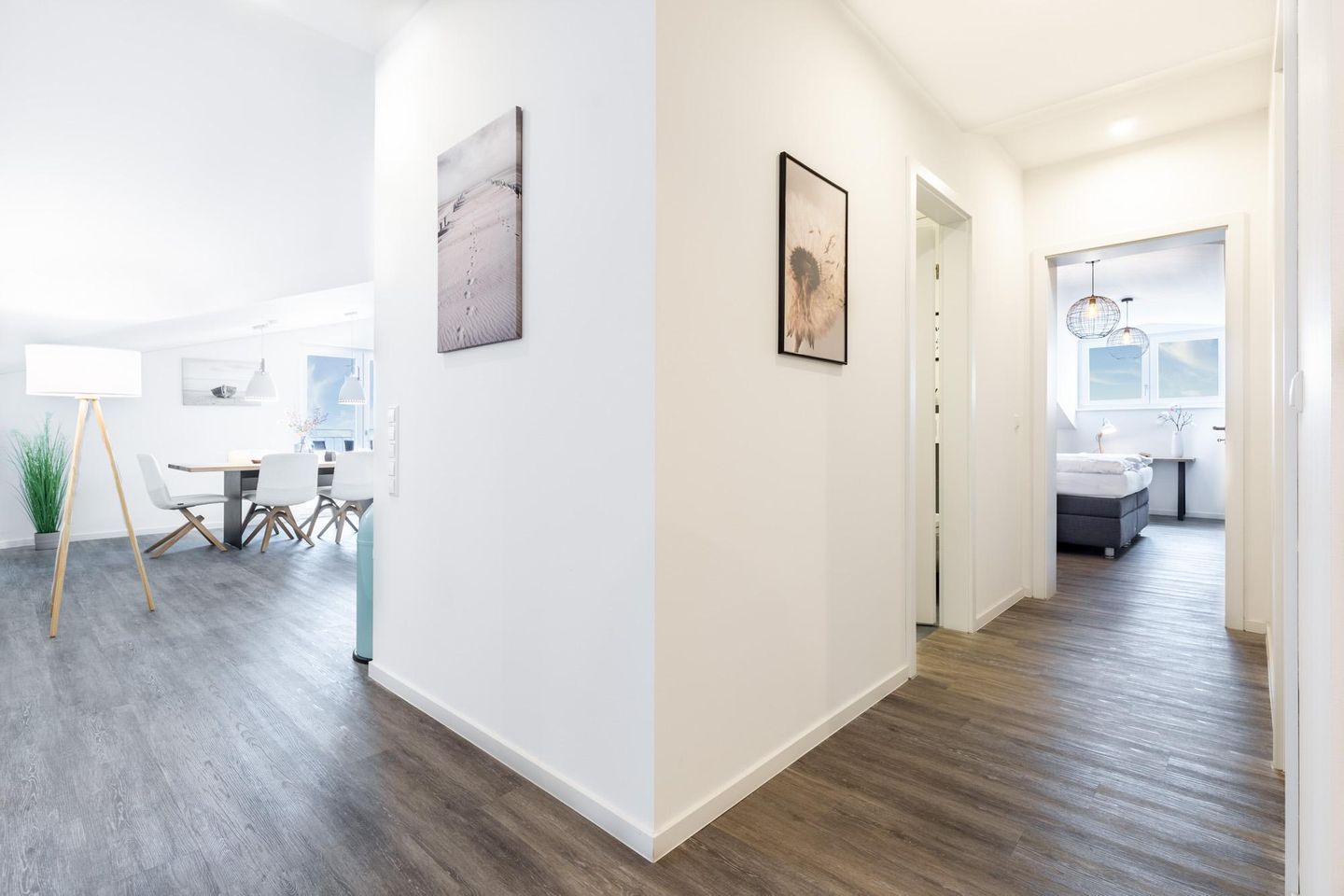 Apartmentanlage Meerblickvilla Apartmentanlage Meerblickvilla 4-46 Großenbrode - Flur mit Blick zum Schlafzimmer