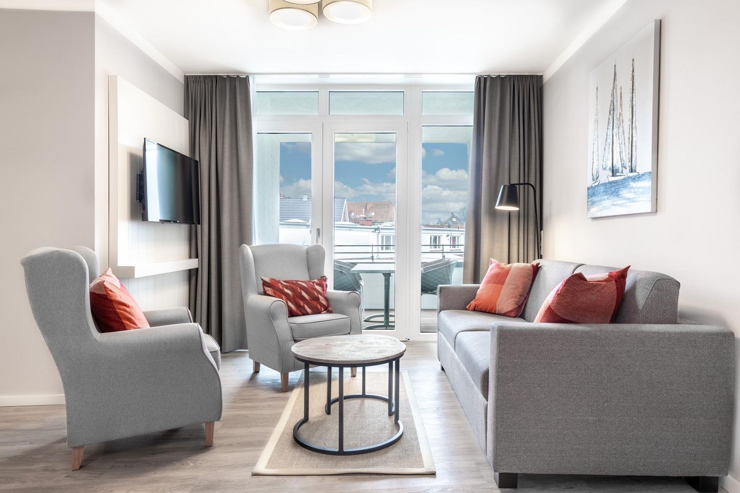 Godewindpark Travemünde Godewindpark Travemünde 1-17 Travemünde - Wohn-Essbereich mit Zugang zum Balkon