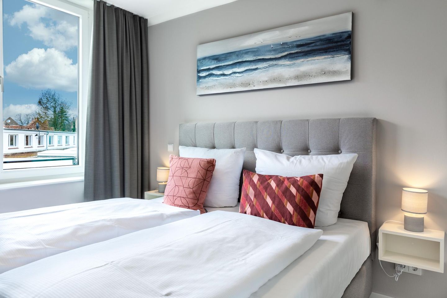 Godewindpark Travemünde Godewindpark Travemünde 1-17 Travemünde - Schlafzimmer mit Boxspringbett