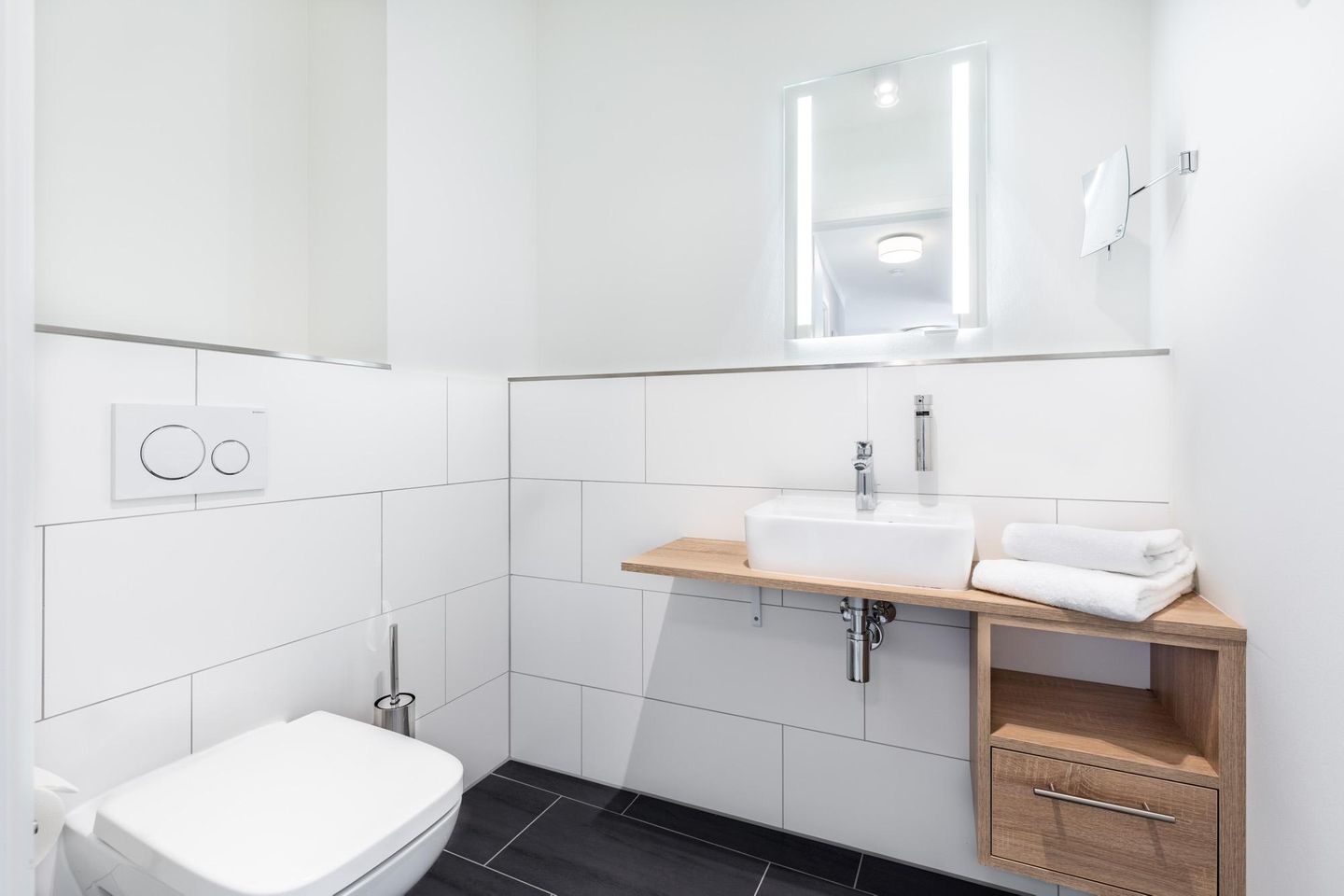 Godewindpark Travemünde Godewindpark Travemünde 1-17 Travemünde - Badezimmer mit Waschtisch