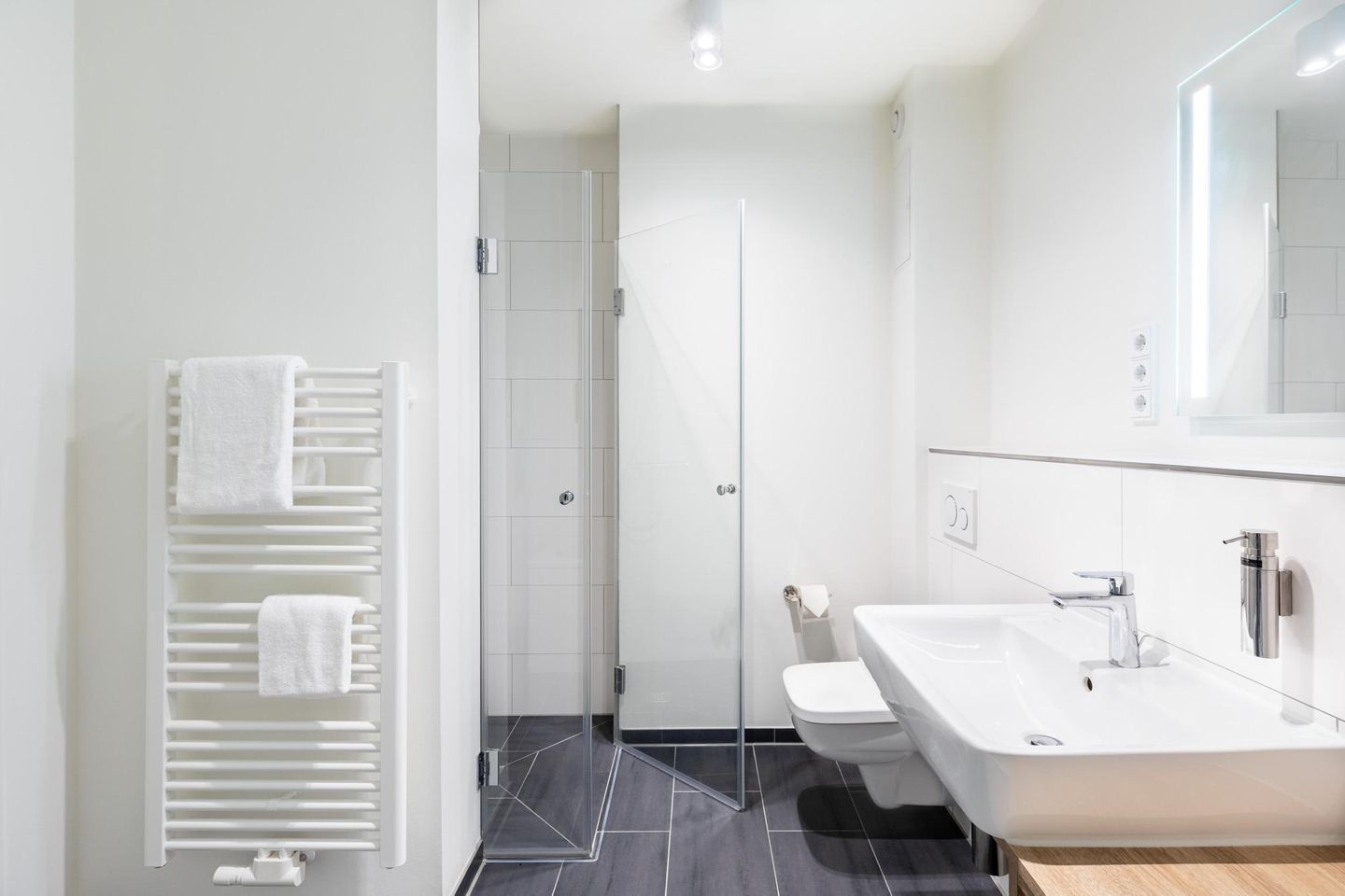 Godewindpark Travemünde Godewindpark Travemünde 1-17 Travemünde - Badezimmer mit Dusche