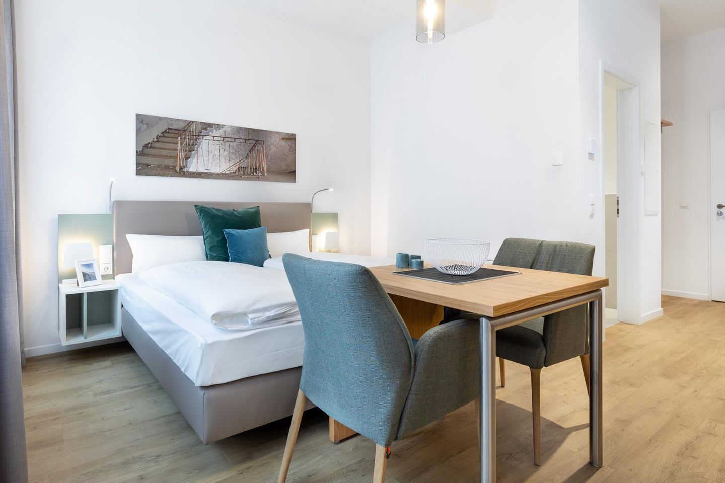 Ferienapartments am Krusespeicher Ferienapartments am Krusespeicher 1-12 Wismar - Wohn-/Schlafbereich mit Boxspringbett