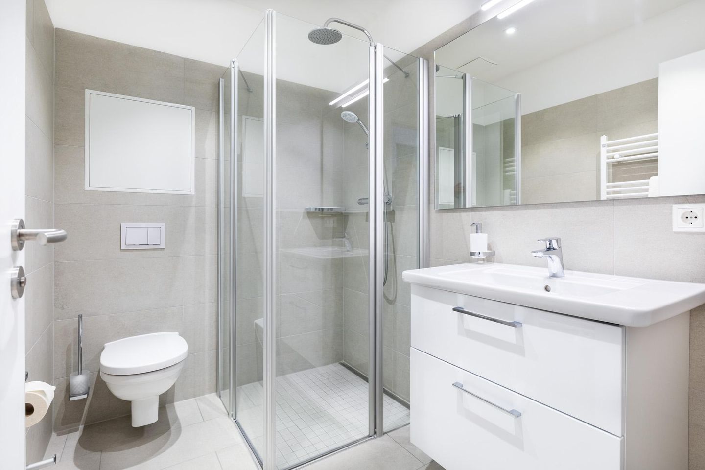 Ferienapartments am Krusespeicher Ferienapartments am Krusespeicher 1-14 Wismar - Badezimmer mit Waschtisch