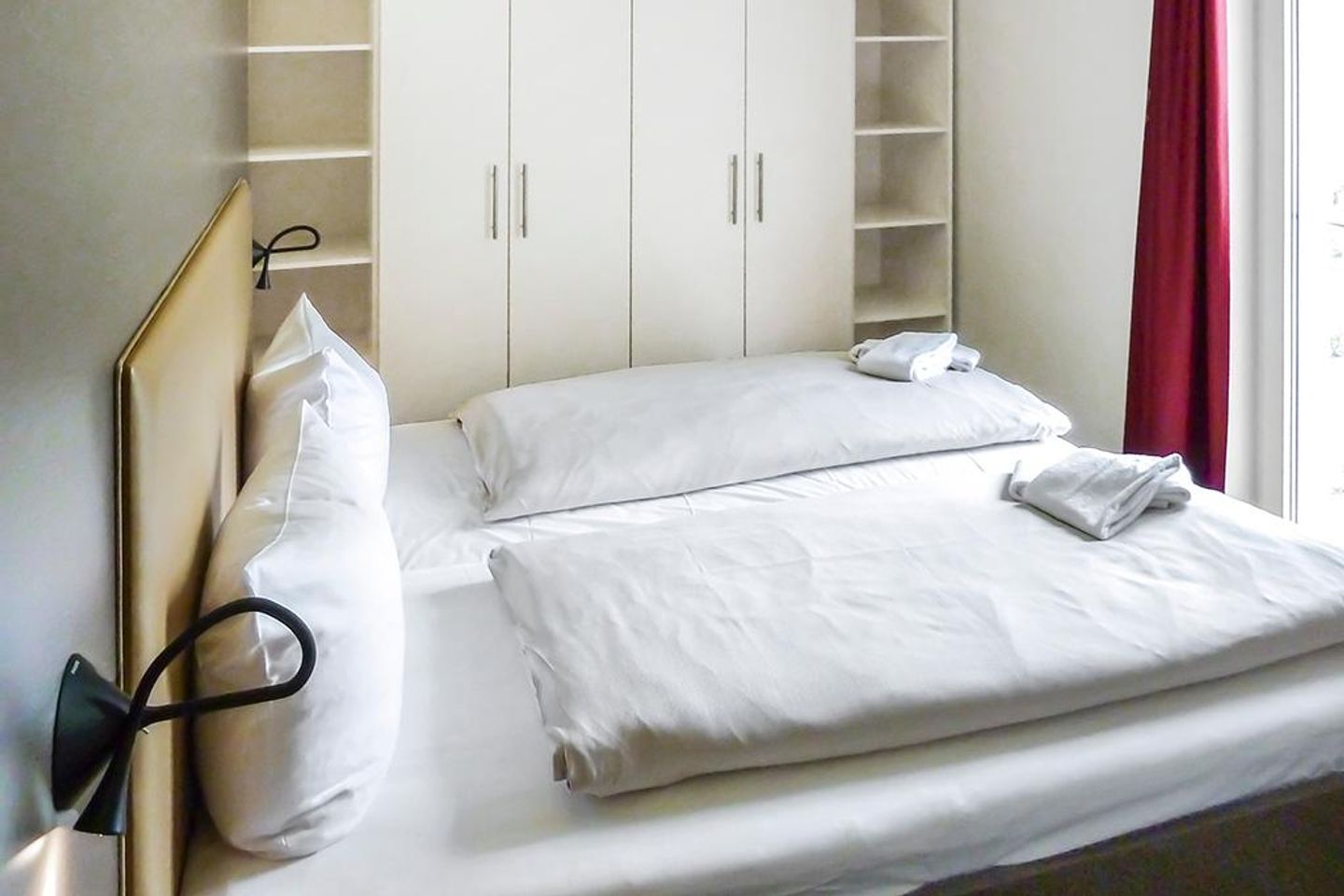 Resort Deichgraf Resort Deichgraf 27-06 Wremen - Schlafzimmer mit Doppelbett