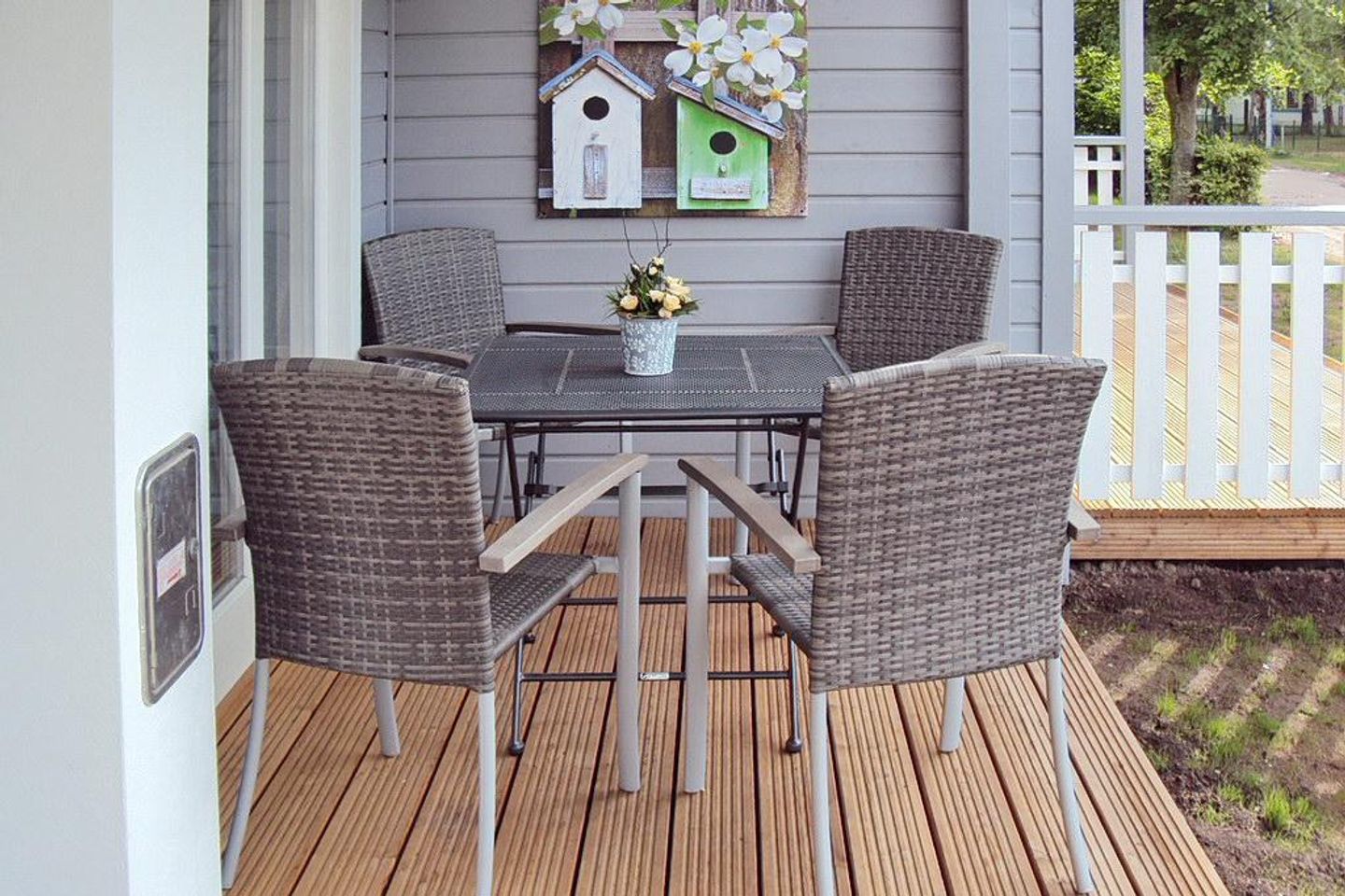 Ostseepark Rügen Ostseepark Rügen 20 Rügen - Terrasse mit Gartenmöbeln