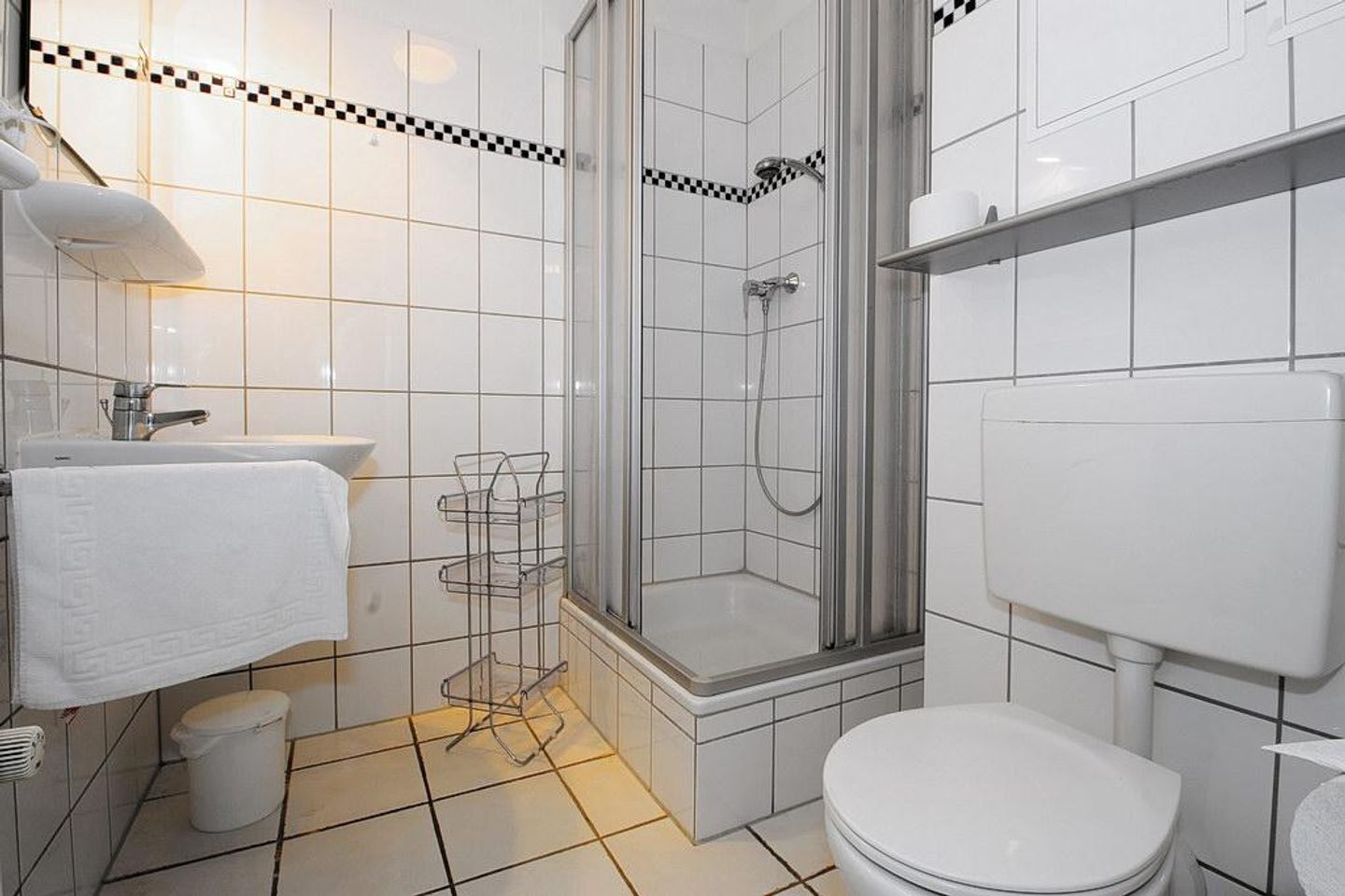 Sünnslag Sünnslag 18 Boltenhagen - Badezimmer mit Dusche und WC