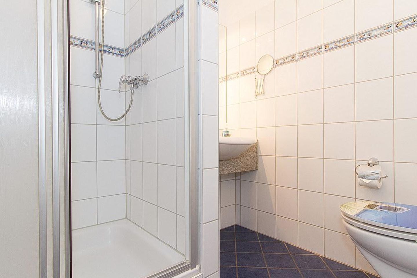Meeresblick Meeresblick 026 Kühlungsborn - Badezimmer mit Dusche