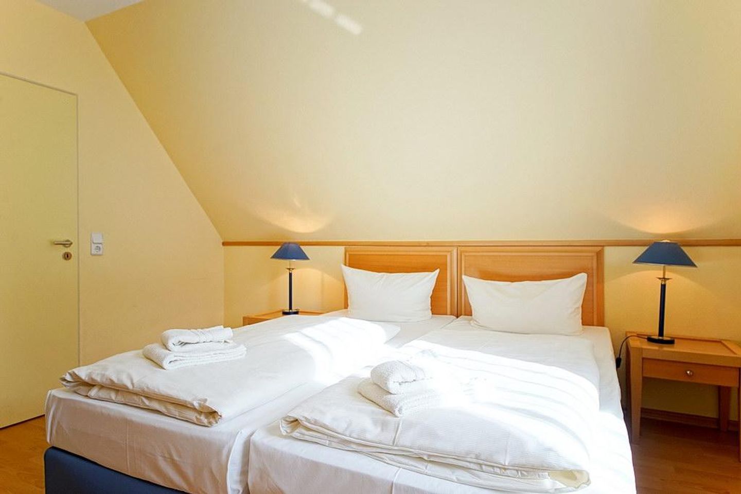 Hus Inselkieker Hus Inselkieker 214 Schillig - Schlafzimmer mit Doppelbett