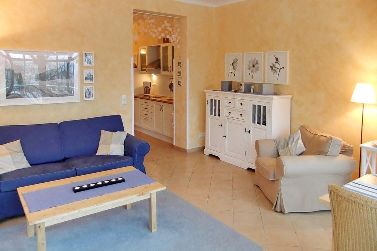 Dünenschloss Dünenschloss 1-28 Kühlungsborn - Wohn-Essbereich mit Couch