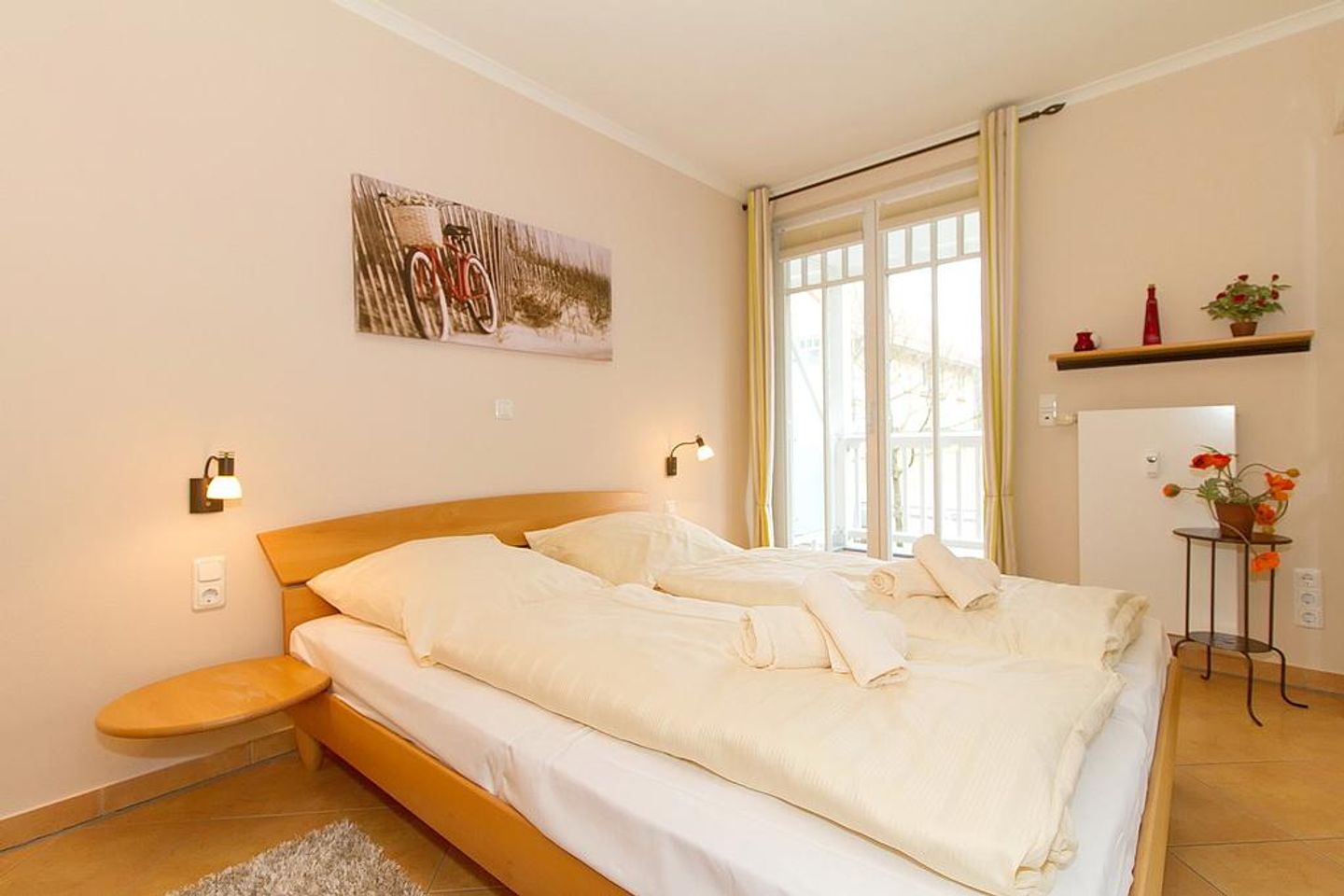 Dünenschloss Dünenschloss 2-10 Kühlungsborn - Schlafzimmer mit Doppelbett