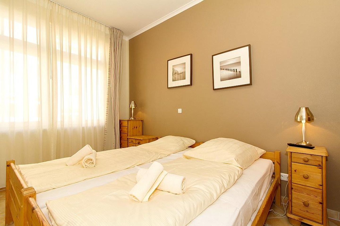 Dünenschloss Dünenschloss 1-07 Kühlungsborn - Schlafzimmer mit Doppelbett