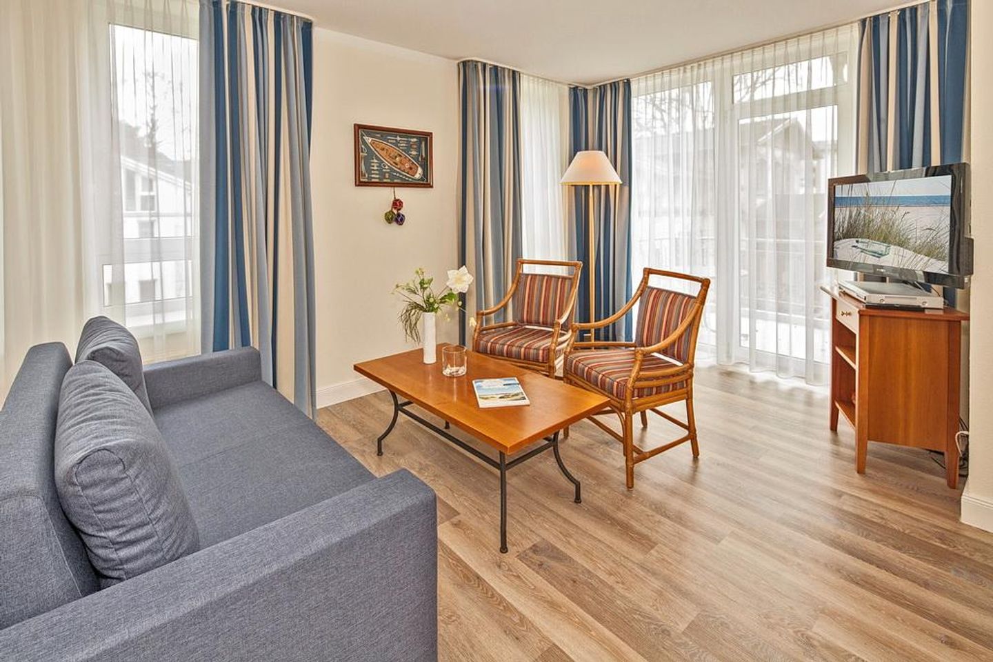 Strand-Park Strand-Park 224 Usedom - Wohn-Essbereich mit Couch