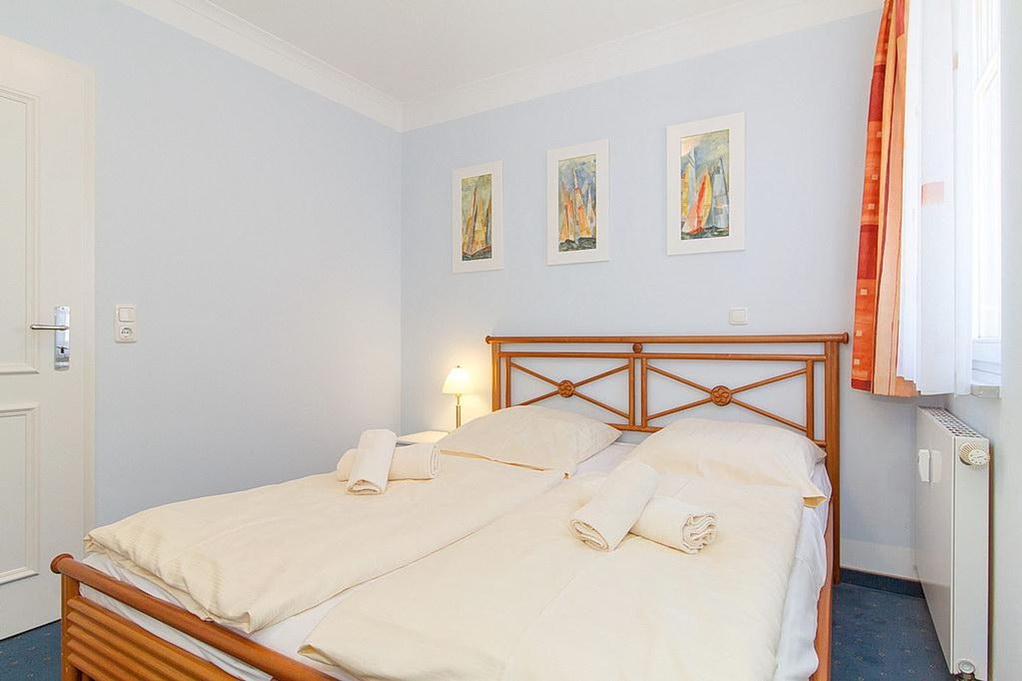 Dünenschloss Dünenschloss 2-19 Kühlungsborn - Schlafzimmer mit Doppelbett