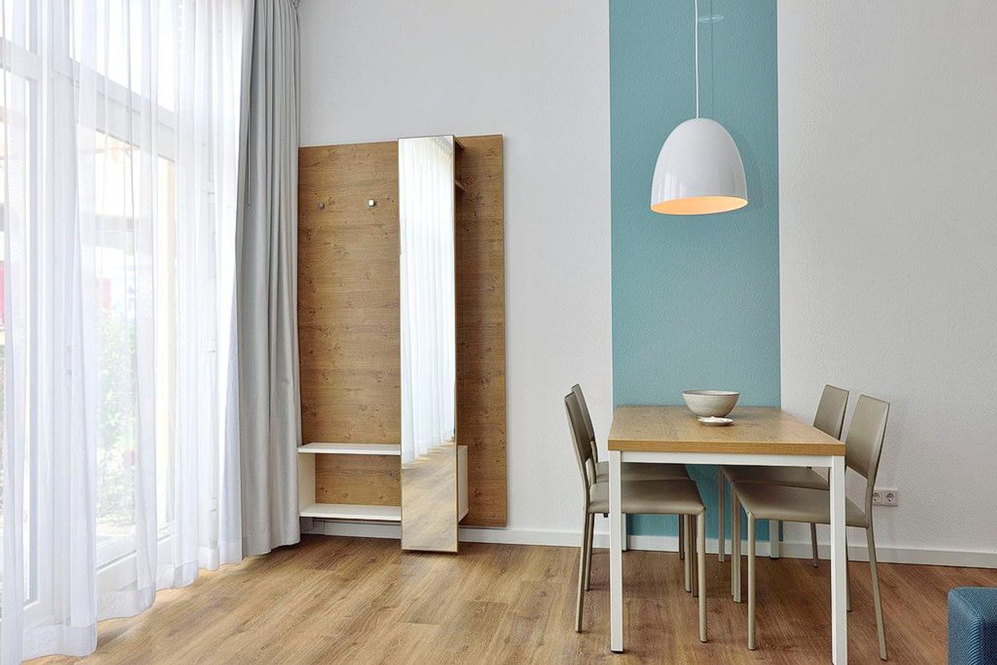 Aparthotel Anna Düne Aparthotel Anna Düne 0-03 Wangerooge - Wohn/ Essbereich mit Esstisch