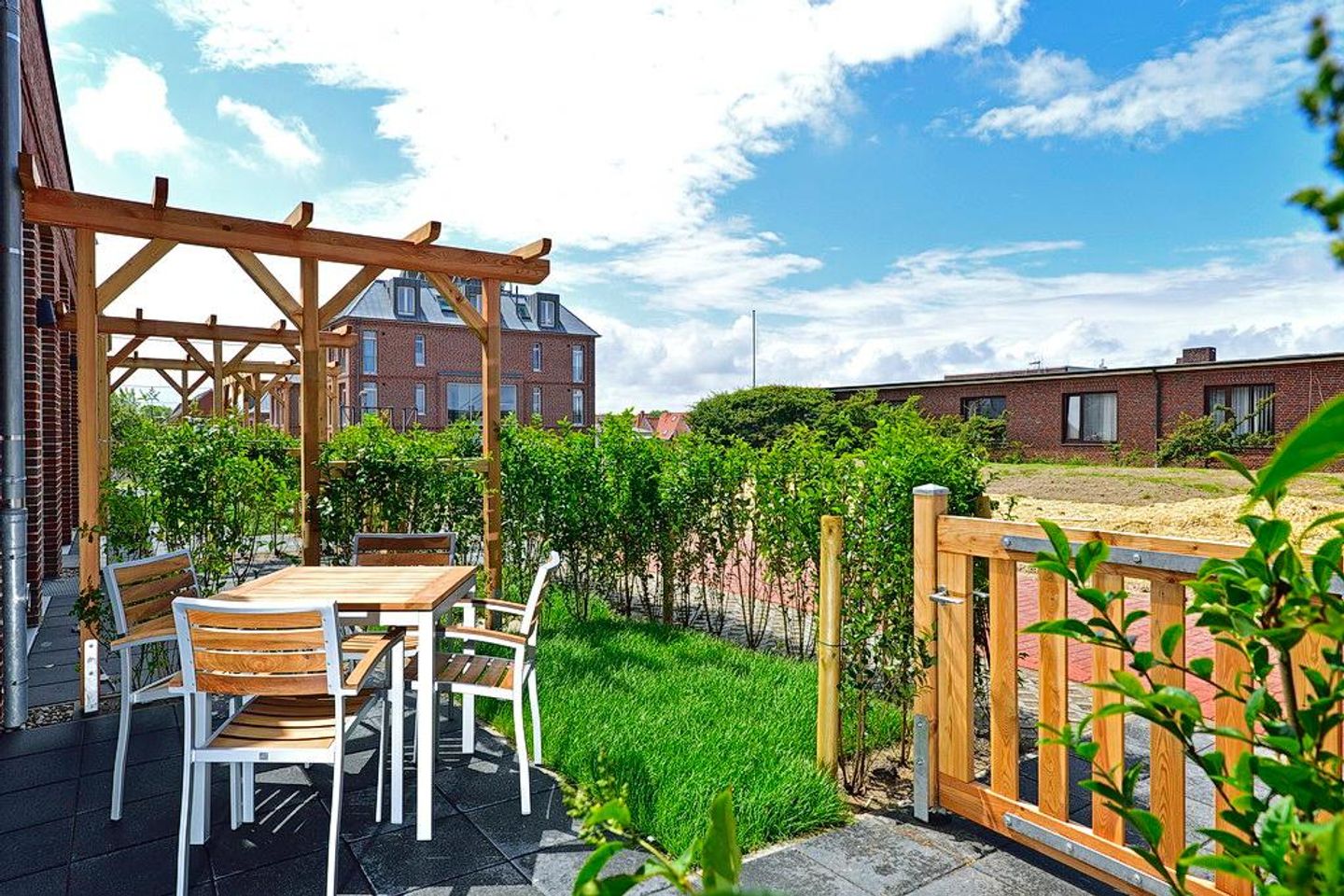 Aparthotel Anna Düne Aparthotel Anna Düne 0-03 Wangerooge - Terrasse mit Gartenmöbel