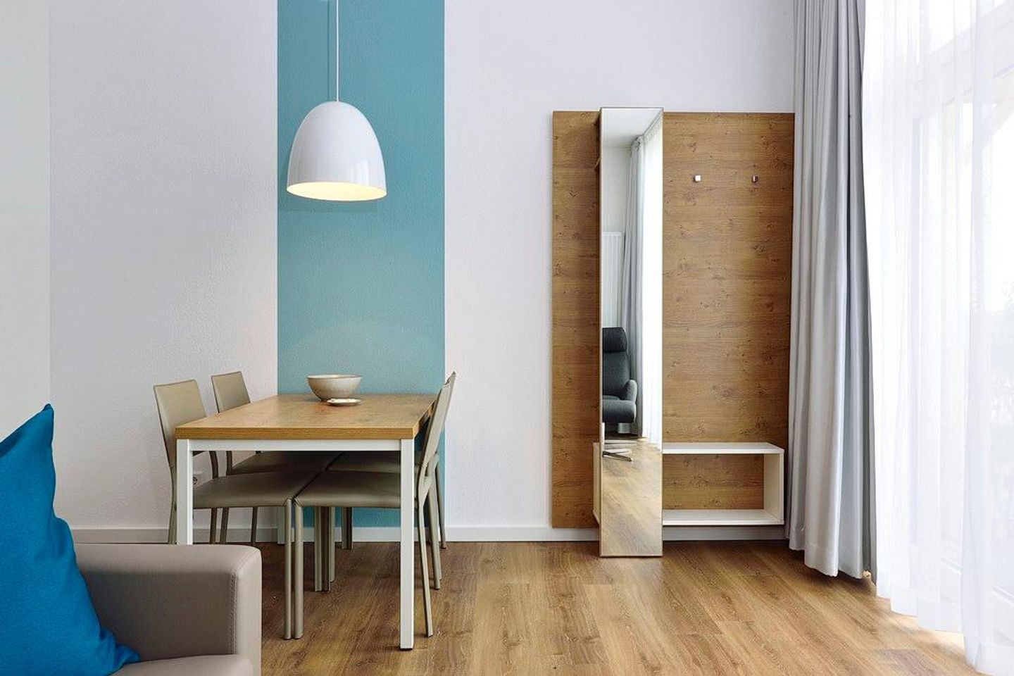 Aparthotel Anna Düne Aparthotel Anna Düne 0-04 Wangerooge - Wohn/ Essbereich mit Esstisch