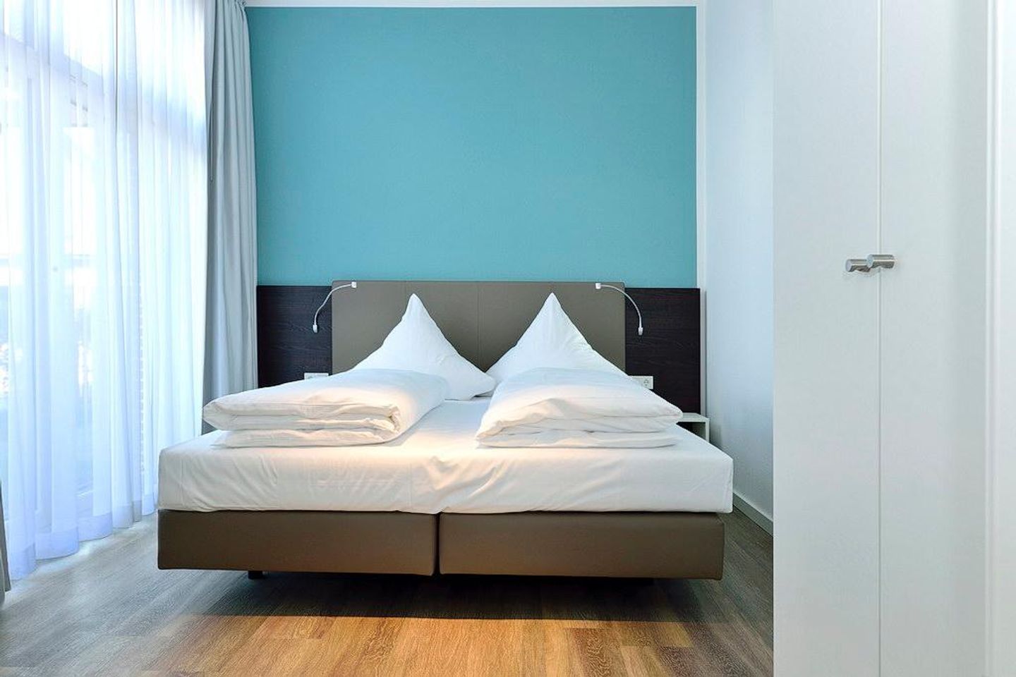 Aparthotel Anna Düne Aparthotel Anna Düne 0-06 Wangerooge - Schlafbereich mit Doppelbett