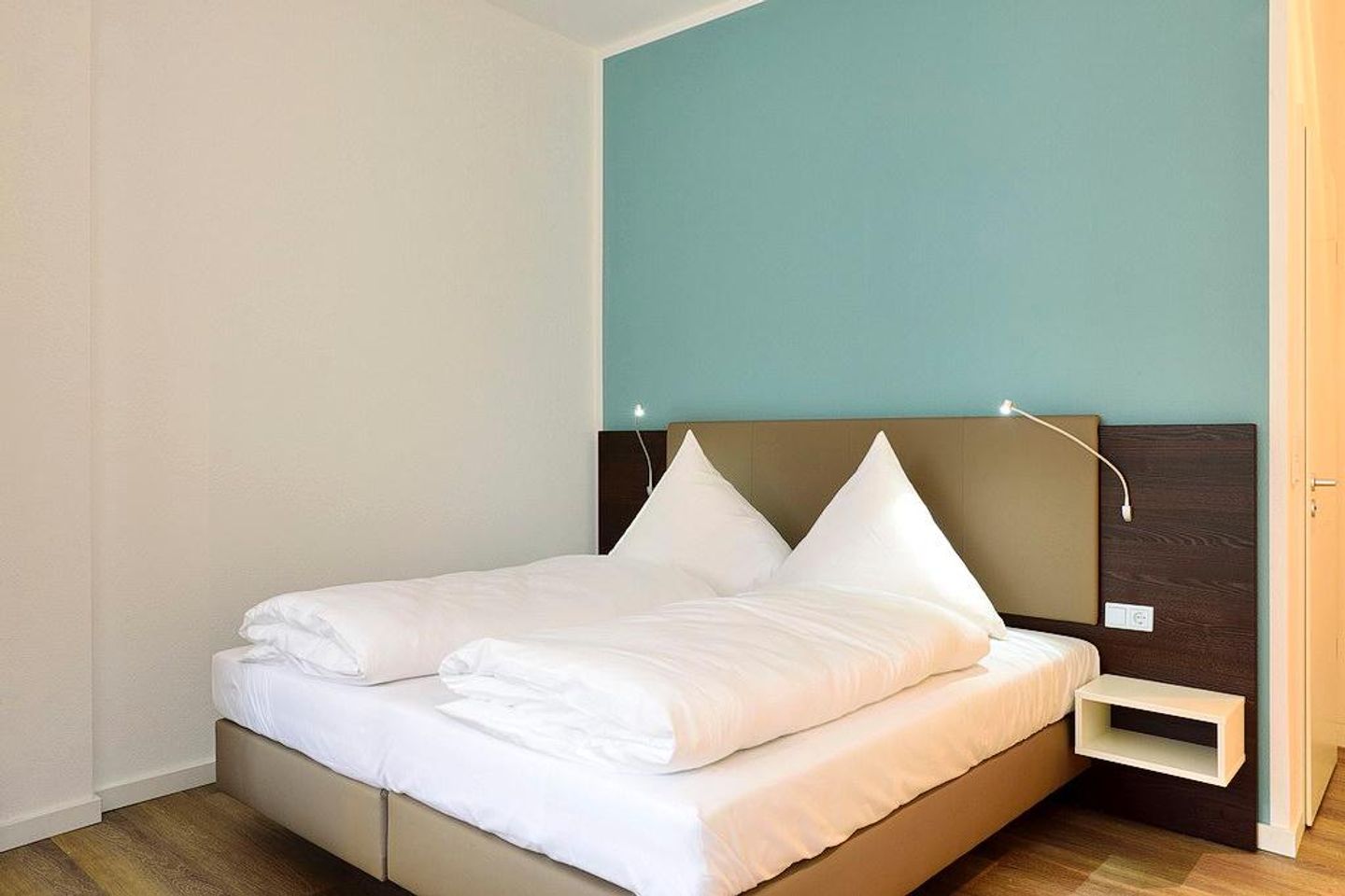 Aparthotel Anna Düne Aparthotel Anna Düne 0-09 Wangerooge - Schlafbereich mit Doppelbett