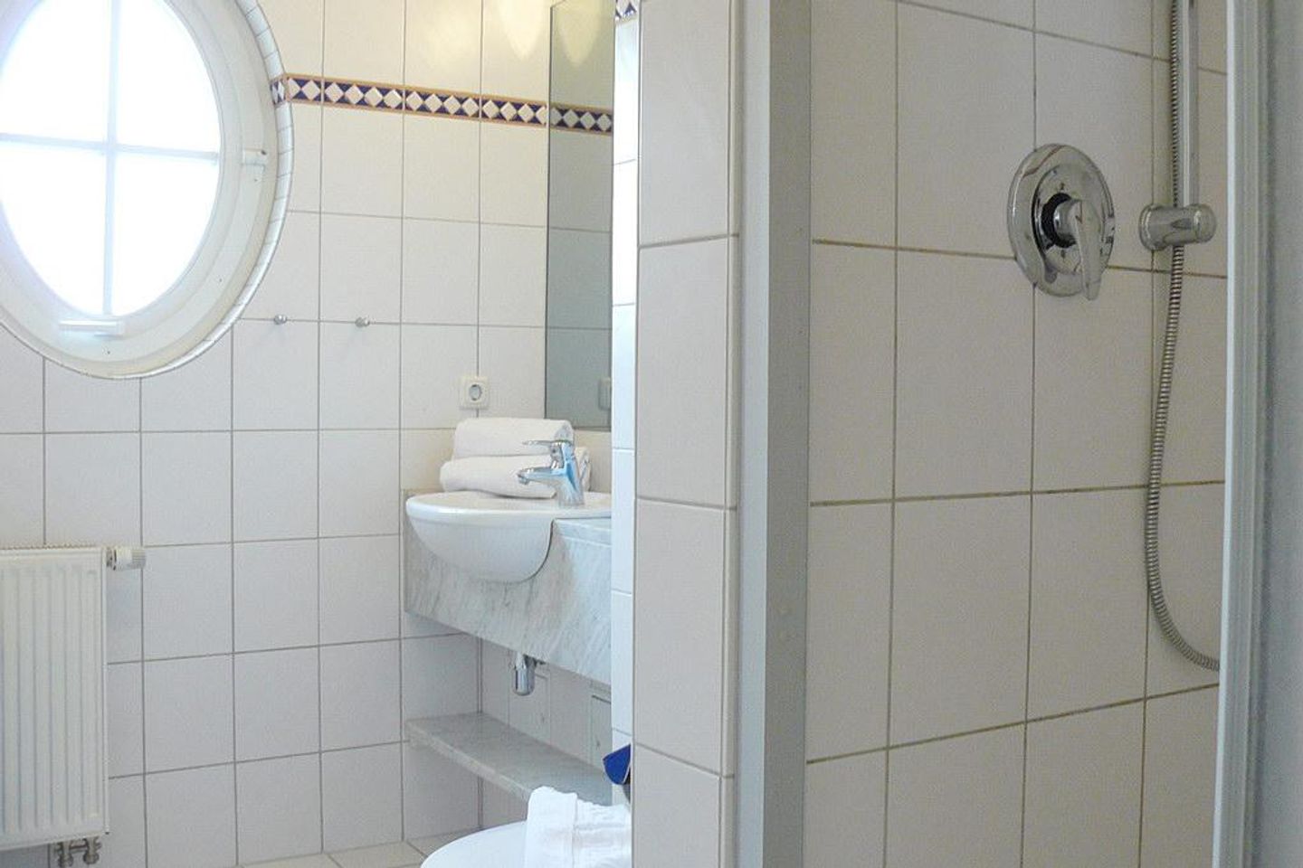 Haus am Park Haus am Park 30 Kühlungsborn - Badezimmer mit Dusche