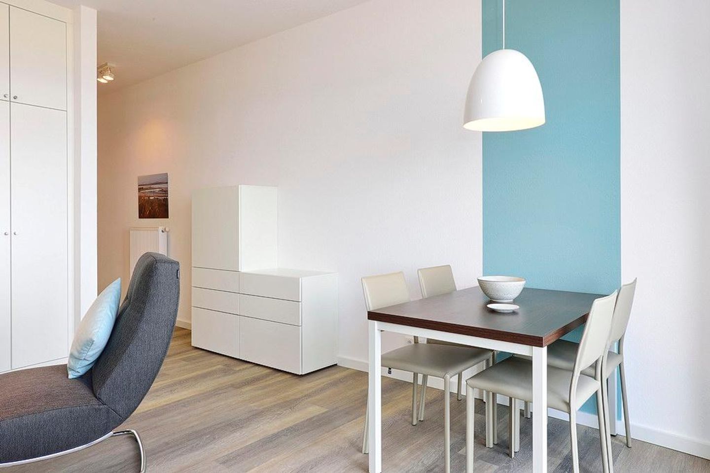 Aparthotel Anna Düne Aparthotel Anna Düne 1-13 Wangerooge - Wohn/ Essbereich mit Esstisch