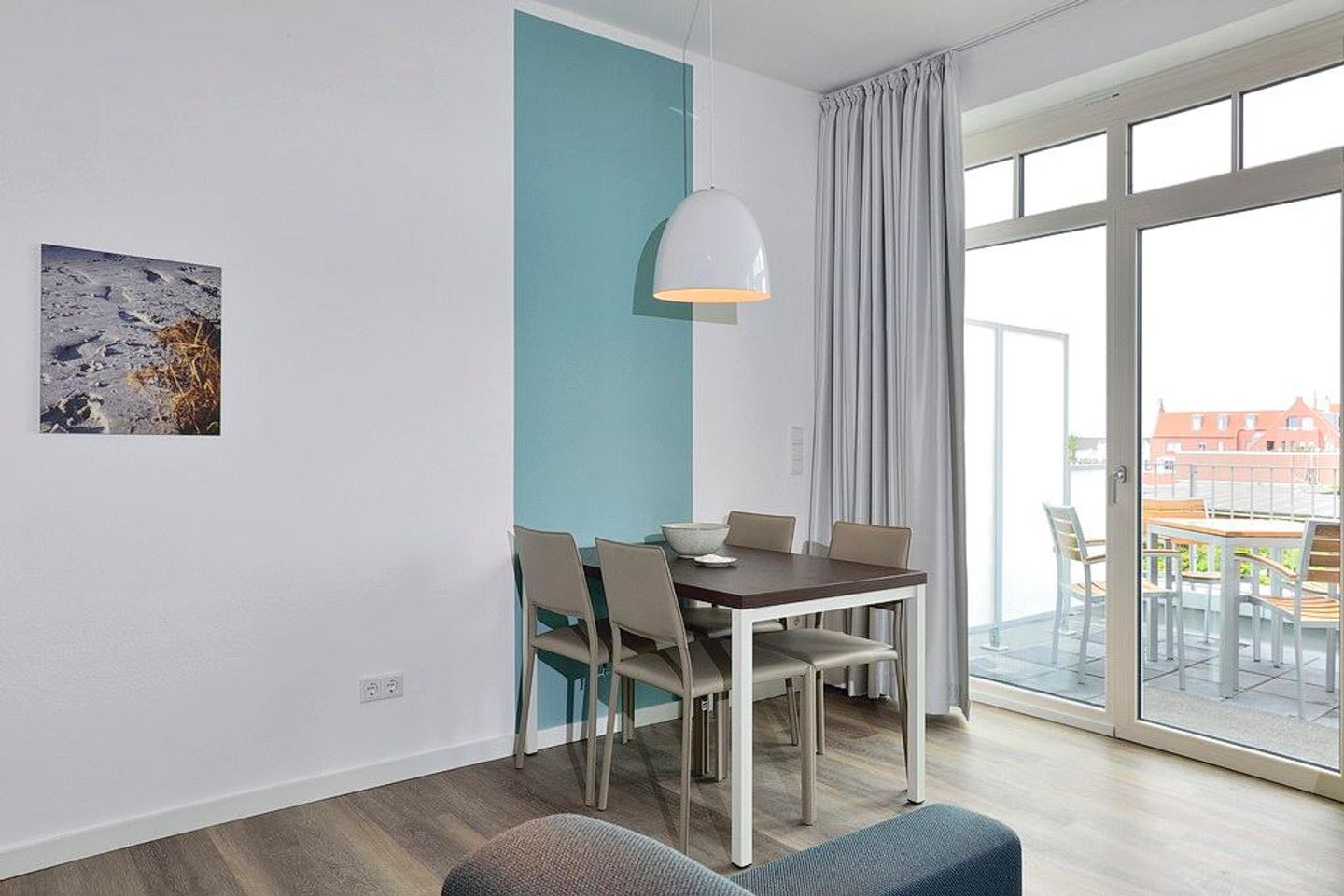 Aparthotel Anna Düne Aparthotel Anna Düne 1-14 Wangerooge - Wohn/ Essbereich mit Esstisch