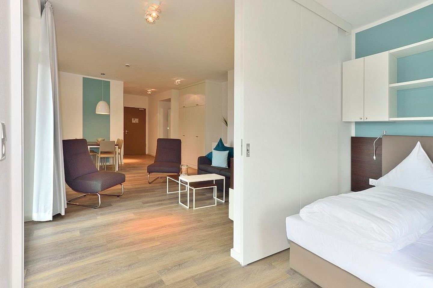 Aparthotel Anna Düne Aparthotel Anna Düne 1-25 Wangerooge - Wohn/ Essbereich