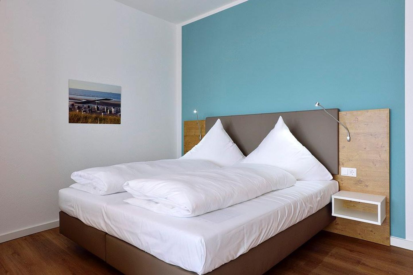 Aparthotel Anna Düne Aparthotel Anna Düne 2-31 Wangerooge - Schlafbereich mit Doppelbett